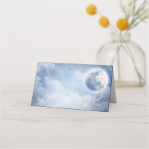 Magic Blå himmel med flygande Svanar