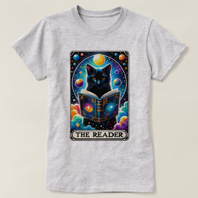 Magic Black Cat - Läsaren - Tarot Card T-Shirt (Design framsida)