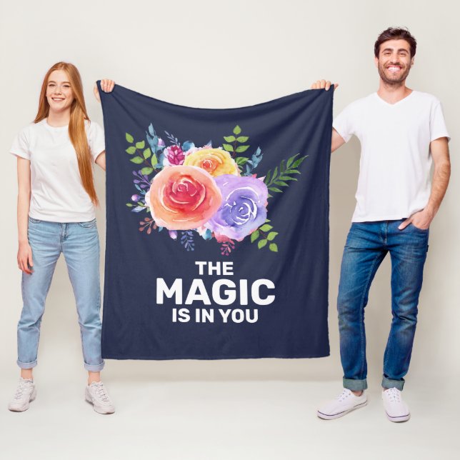 Magic finns i din inspirerande Blommigt Design Fleecefilt (På plats)