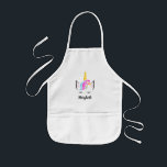 Magic Girly söt personlig Unicorn Barnförkläde<br><div class="desc">Personlig den här Girly,  Cute,  Colorful,  Magic,  Unicorn Apron. Med min enmajsillustration med regnbåge-färgad hår. Beundra din lilla flicka med sin egen speciella apron när hon spelar eller hjälper dig att laga mat och baka.</div>