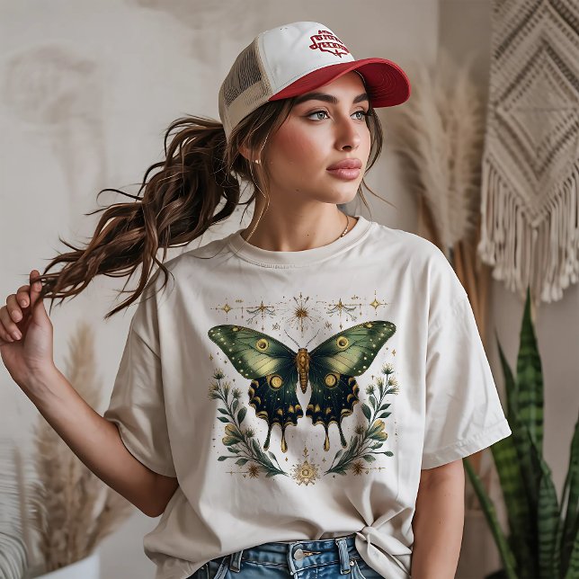 Magic Grönt Moth T Shirt (Skapare uppladdad)