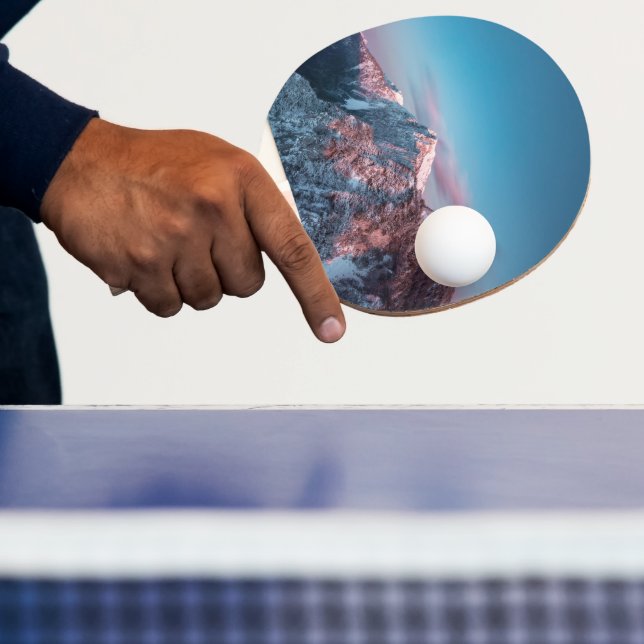 Magic himlar ovanför Storžič, Slovenien Pingisracket (Insitu)