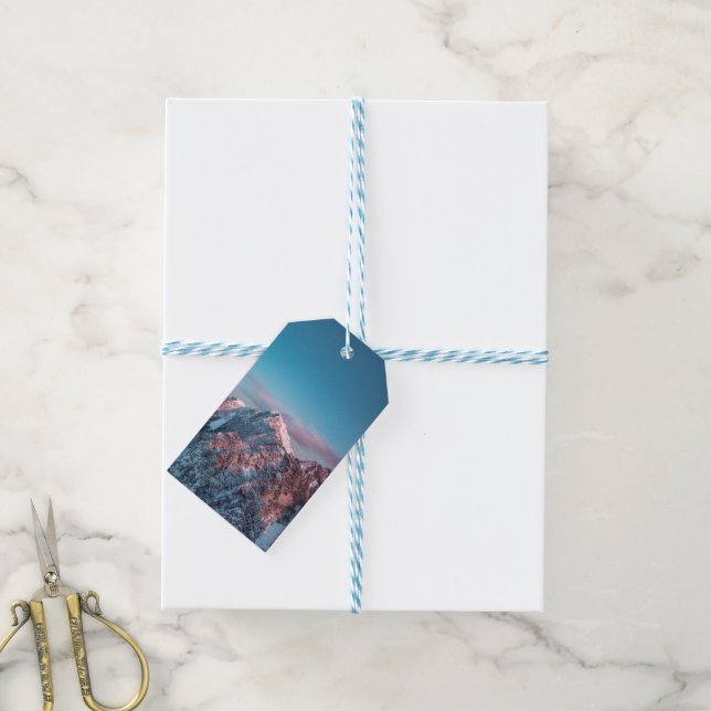 Magic himlar ovanför Storžič, Slovenien Presentetikett (Med Snöre)