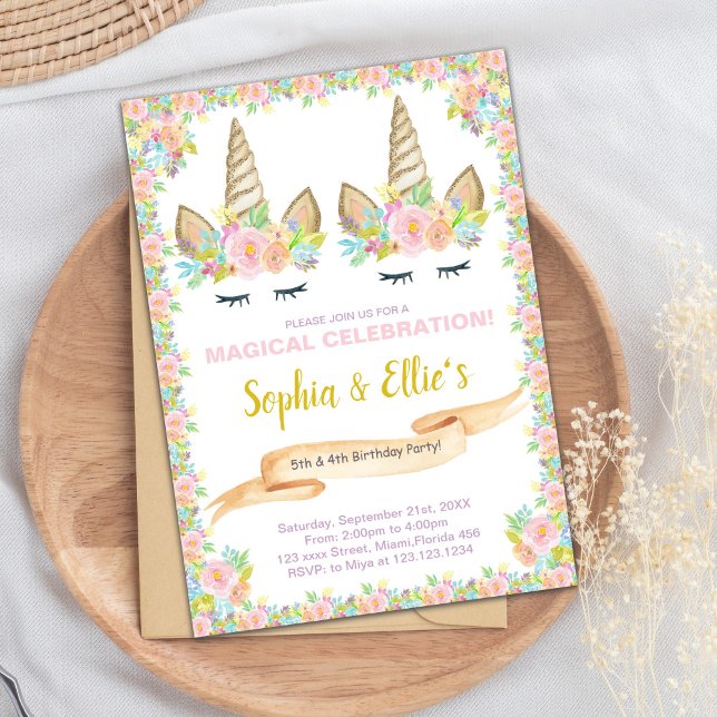 Magic Inbjudan för Twin Girls (Twin Floral Unicorn Birthday Invitations)