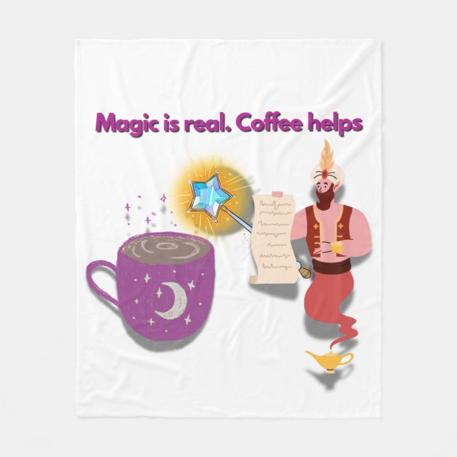 Magic Is Real, Coffee Helps – Cozy Wizard Blanket Fleecefilt (Framsidan)