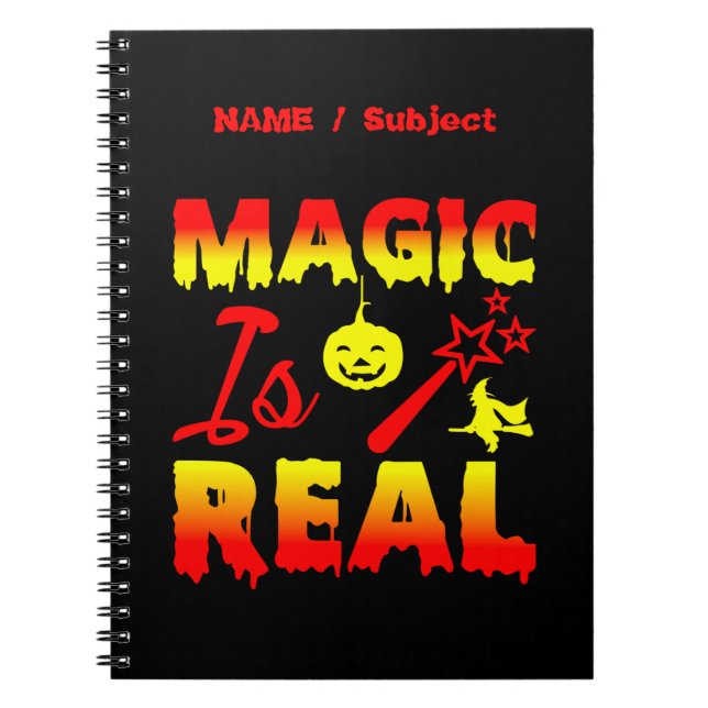 Magic is Real Halloween Pumpkin Witch Spell Trolls Anteckningsbok (Framsidan)