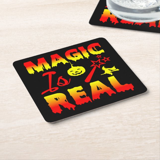 Magic is Real Halloween Pumpkin Witch Spell Trolls Underlägg Papper Kvadrat (Vinklad)