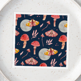 Magic Moth och Mushroom mönster. Skogskö Pappersservett