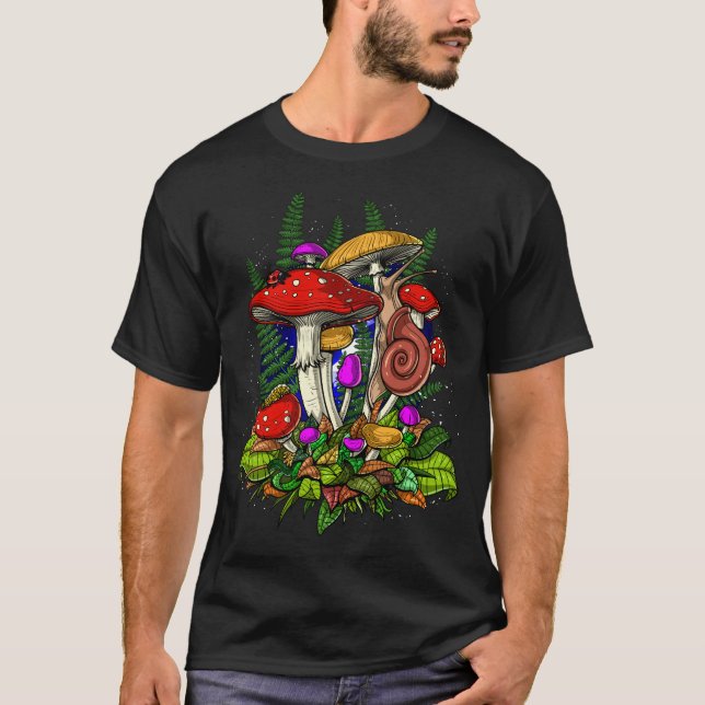 Magic Mushrum Fungi T Shirt (Framsida)
