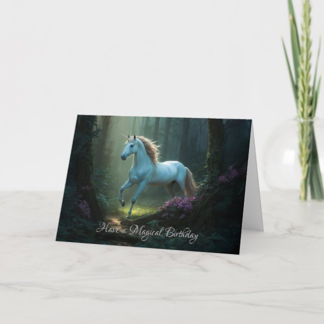 Magic Unicorn in Enchanted Forest Birthday Kort (Framsida)