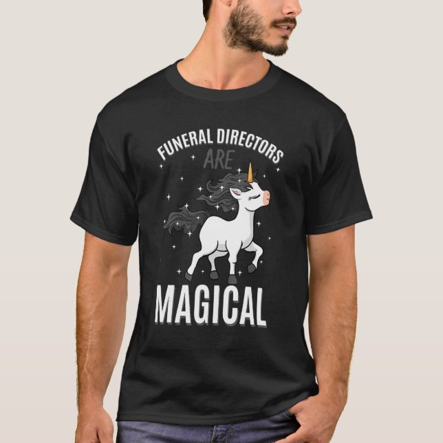 Magic Unicorn Mortician Pr T Shirt (Framsida)