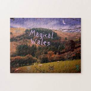 Magic Wales Pennant Valley Myasty Symbol Raven Pussel