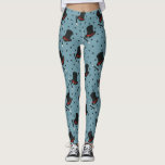 Magicians Hat Magic Show Födelsedagsfest Leggings<br><div class="desc">Lägg till en magisk beröring till alla enheter med dessa mönstrade verk. De har exempel på klassiska magiker i svart och rött med magiska trollspön i svartvitt med roligt stjärnaccents i svart allt mot ljusblå bakgrund.</div>