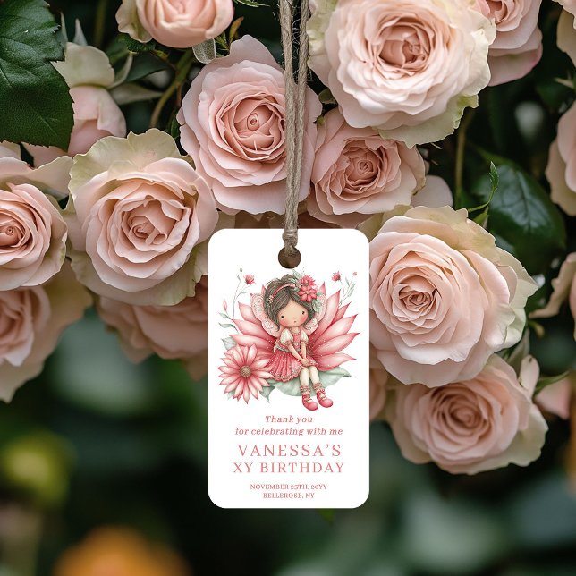 Magisk Sagoflicka Röda Ansiktsrosar Födelsedagspre Presentetikett (Magical Fairy Girl Blush Floral Birthday Favor Tags

)