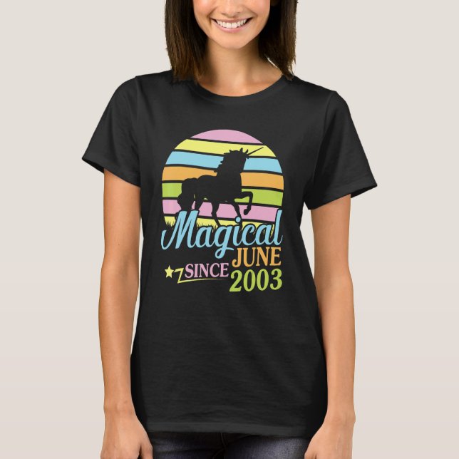 Magisk sedan juni 2003 Grattis på födelsedagen Uni T Shirt (Framsida)