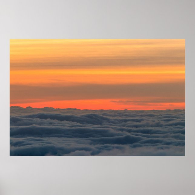 Magisk solnedgång ovanför molnen poster (Framsidan)