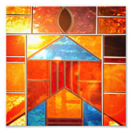 Magiskt ljus som väller ut från kyrkans fönster fototryck