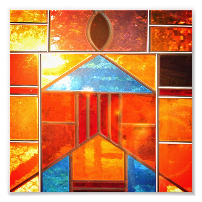 Magiskt ljus som väller ut från kyrkans fönster fototryck (Framsidan)