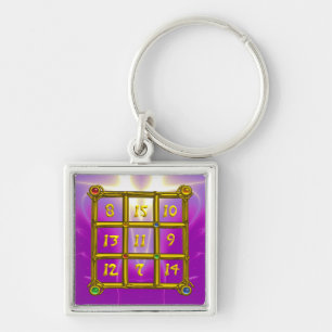 MAGISKT QUARE 33 , Rosa Violet Lila Fyrkantig Silverfärgad Nyckelring