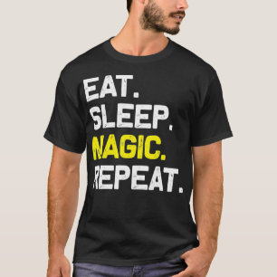 Magiskt upprepat magiskt i viloläge, magician Gift T Shirt