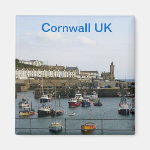 MAGNET - fartyg i byhamnen - Cornwall