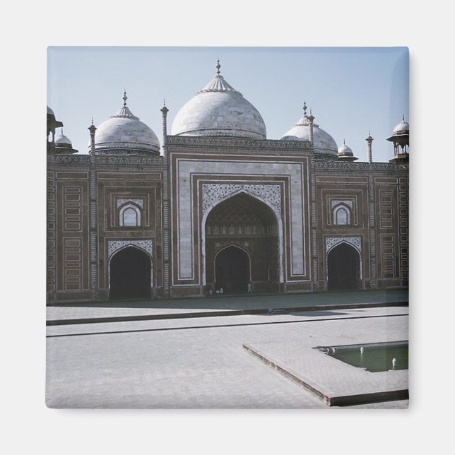 Magnet India (Framsidan)