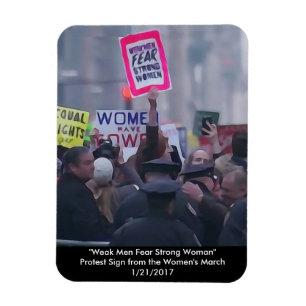 Magnet "Weak Manar Fear Strong Women"