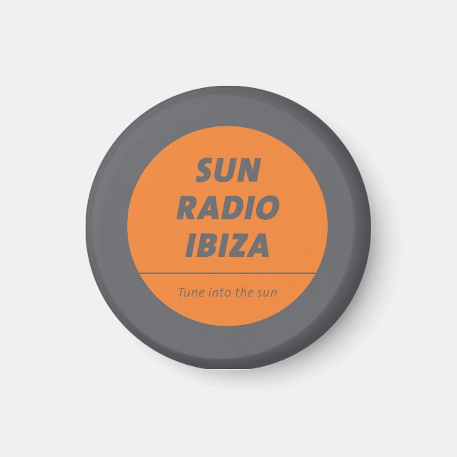 Magnetic Button by Sun Radio Ibiza  Magnet (Framsidan)