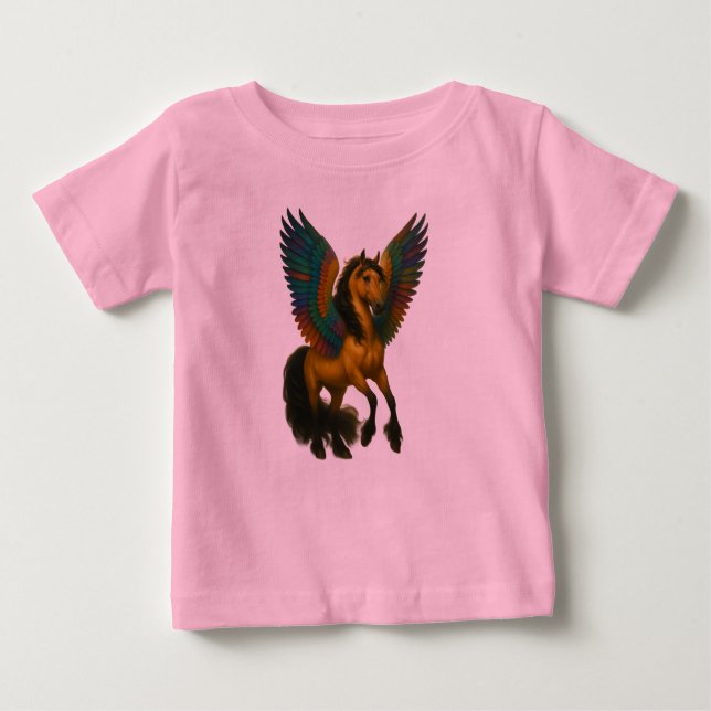Magnificent Horse With Spectacular Wings T Shirt (Framsida)