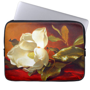 Magnolia on Red Velvet Martin Johnson Heade Laptop Fodral