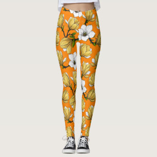 Magnolia-trädgården i gult leggings
