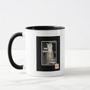 Mah-tummyen har en lycklig mugg