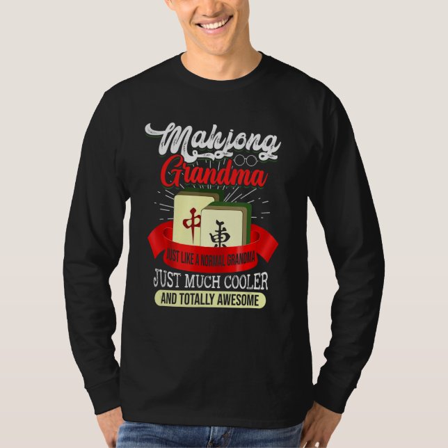 Mahjong Grandma är en mycket färgad kinesisk Mahjo T Shirt (Framsida)