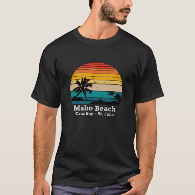 Maho Beach Cruz Bay - St. John T Shirt (Framsida)