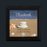 Maid of honor, persikor, Snäckor, Handduar, solljo Smyckeskrin<br><div class="desc">Maid of honor,  Bridesmaid Gift Box,  för ditt tropiska Beach-bröllop. Med söt Snäckor och Sand Dollar. Anpassa text och teckensnitt om du vill skapa en presentruta för alla som kärlekar havet.</div>