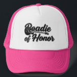 Maid of honor Rocker Hat Keps<br><div class="desc">"Til Death Do Us Sten - Roadie of Honor Hat 🤘 Skip the snöre och gå fullt med dessa Truckerkepsar i Sten & Roll Bröllop - det ultimata redskapet för att fira paret som har huvudbangar längs Aisle. Vare sig du slår på vägen för smekmånaden, rockar ut vid mottagningen eller...</div>