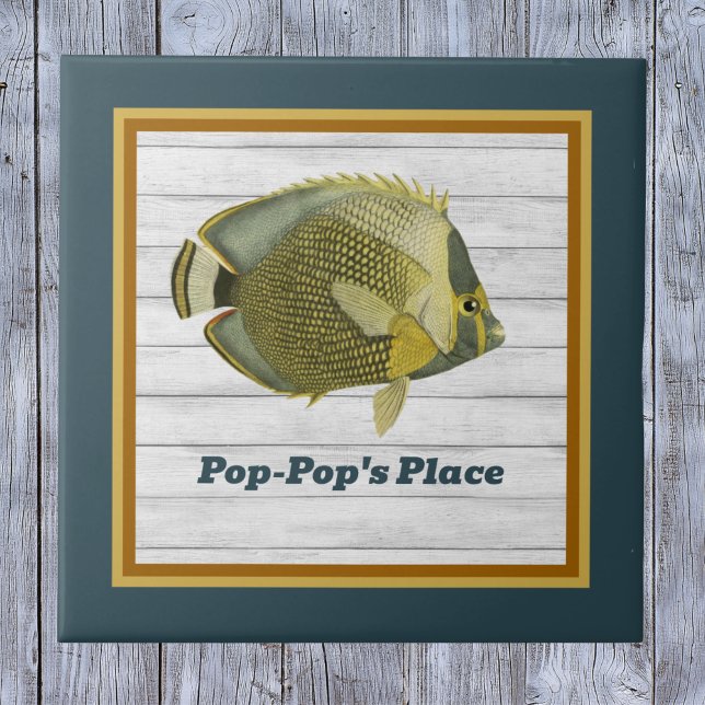 Mailed Butterflyfish i Teal och Guld med Namn Kakelplatta (Skapare uppladdad)