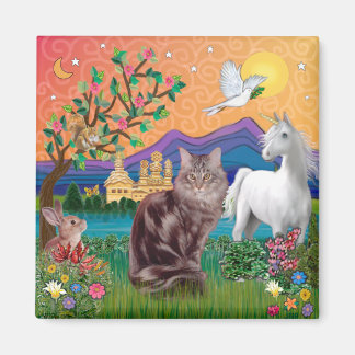 Maine Coon Cat - Fantasy Land Magnet