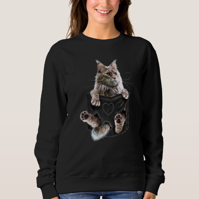 Maine Coon Cat in Pocket T Shirt (Framsida)