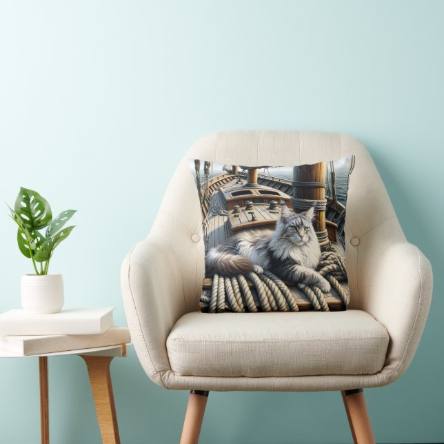 Maine Coon Cat On Frakt Ropes Kudde (Stol)