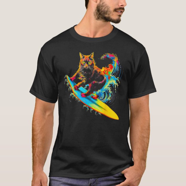 Maine Coon Katt Surfing T Shirt (Framsida)