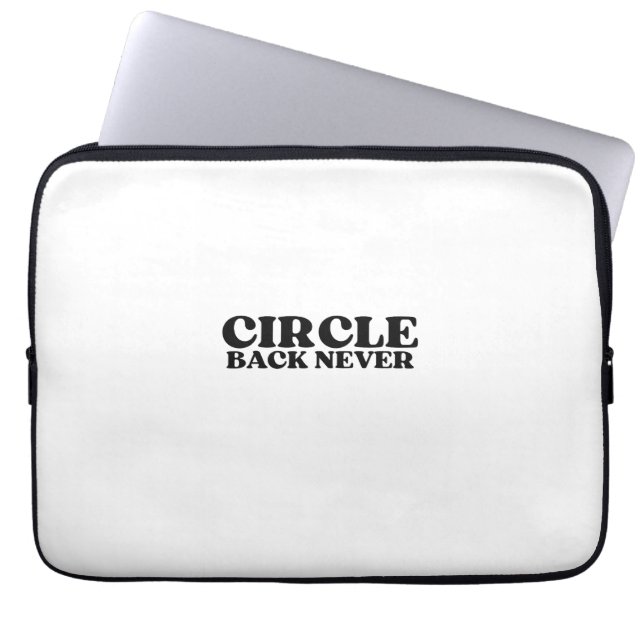 Mainframe Insulation | Circle Back Never Laptop Fodral (Framsidan)