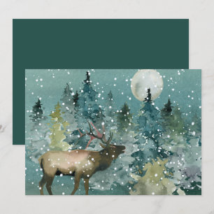 Majestätisk älg i skog med fullmåne och snöfall julkort