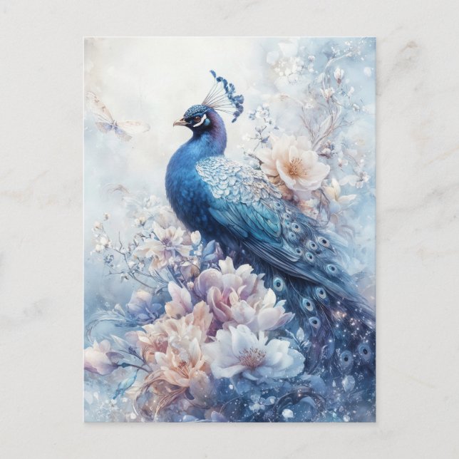 Majestätisk blå påfågel i vit blomsterträdgård vykort (Framsida)