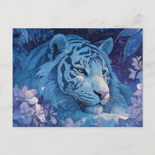 Majestätisk blå tiger i lila blomsterträdgård vykort (Framsida)