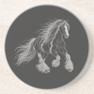 Majestätisk Gypsy Vanner-häst Kalkstenskonst Underlägg