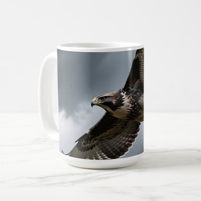 Majestätisk svävande hök stormmoln kaffemugg (Framsida vänster)