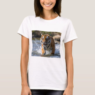 Majestätisk tiger som springer genom vatten T-shir T Shirt