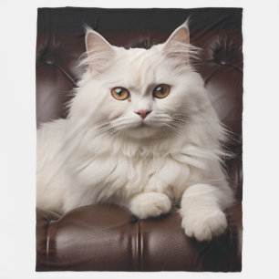 Majestätisk vit katt fleecefilt