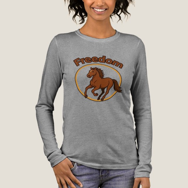 **Majestic Arabian Horse in the Golden Desert** T Shirt (Framsida)